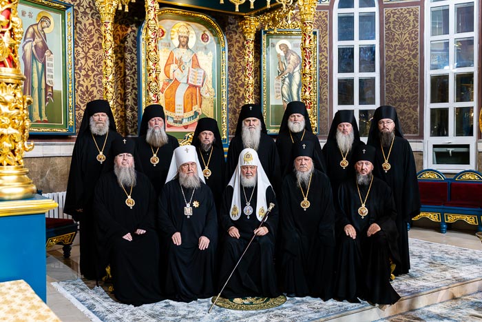 Предстоятель Русской Православной Церкви совершил молебен в Успенском кафедральном соборе Астаны