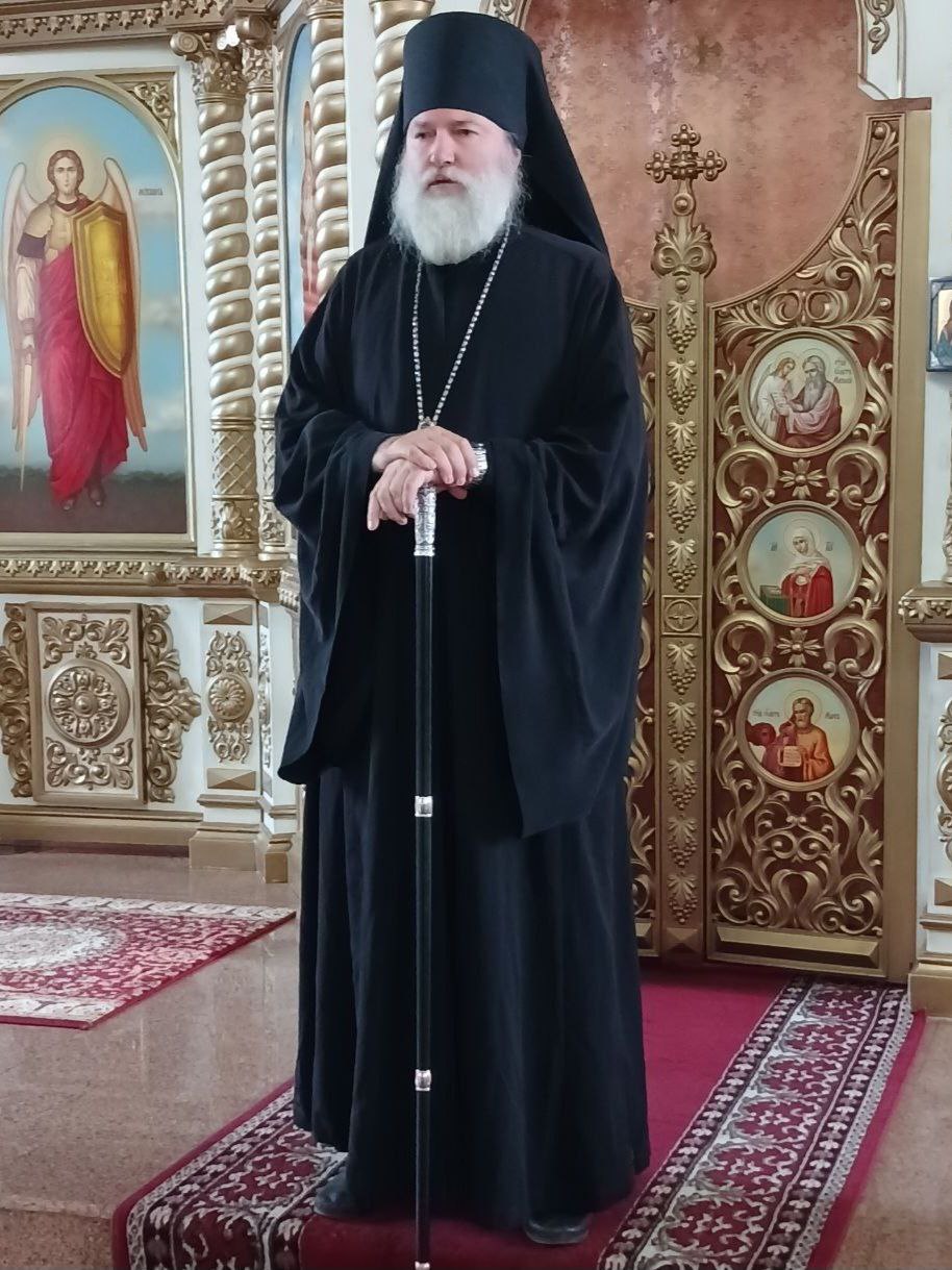 Епископ Игнатий совершил всенощное бдение в Никольском соборе Актюбинска