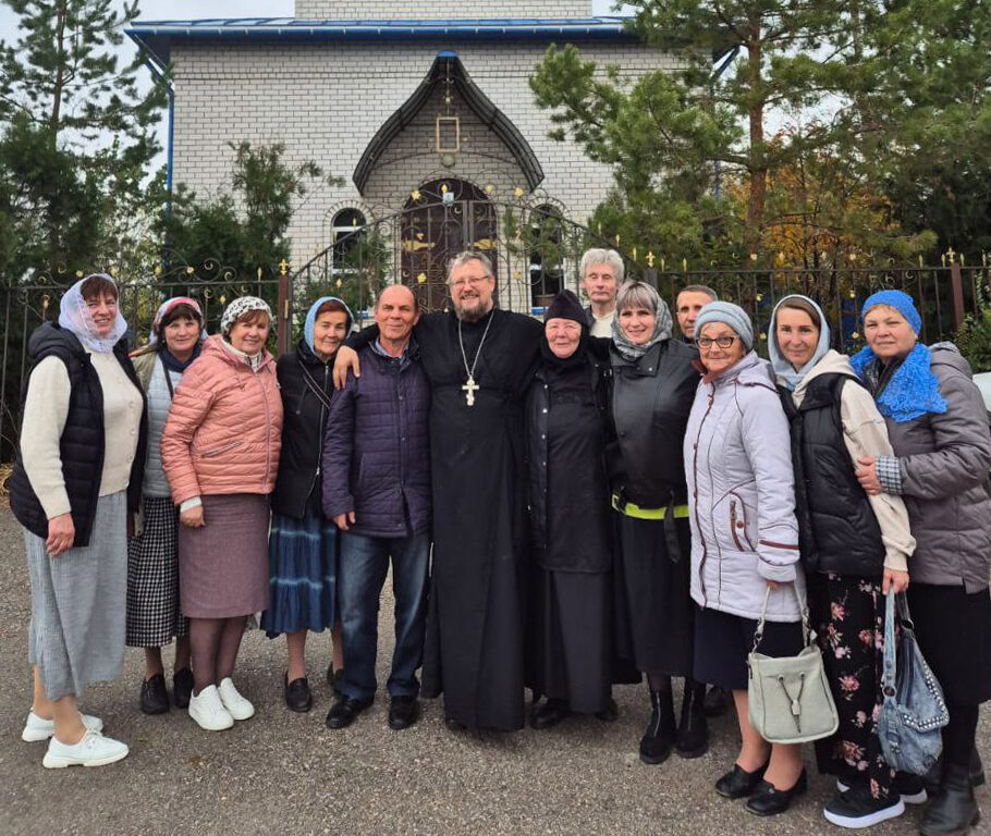 В храме Покрова Божией Матери поселка Мартук отметили престольный праздник