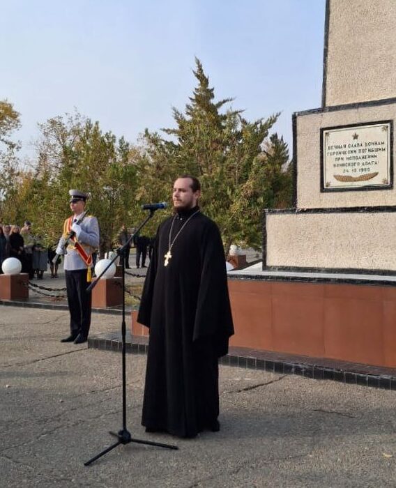 В Байконуре прошел торжественный митинг в память погибших в катастрофе в 1960-е годы прошлого столетия