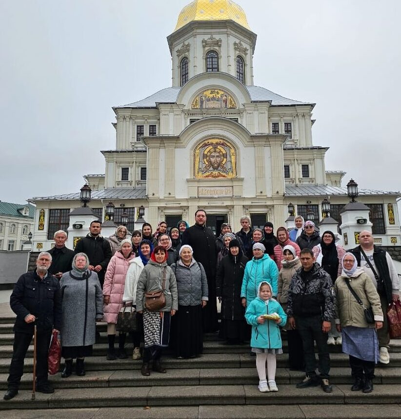 Паломническая группа из Актобе прибыла в Дивеево