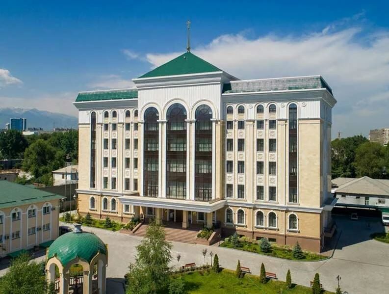 В Южной столице открылась фотовыставка «Их подвиг бессмертен», посвященная 80-летию Победы в Великой Отечественной войне