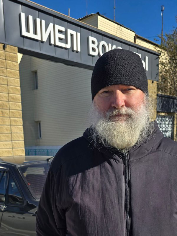 Епископ Игнатий посетил православных поселка Шиели