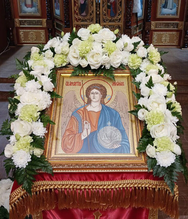 Храм во имя Архистратига Божия Михаила города Актобе отпраздновал главное престольное торжество