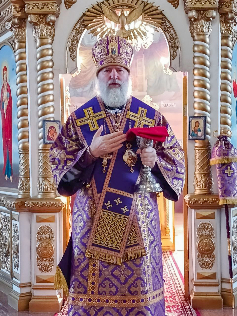 Во вторую Родительскую субботу Великого поста епископ Игнатий совершил Литургию в Никольском соборе Актобе