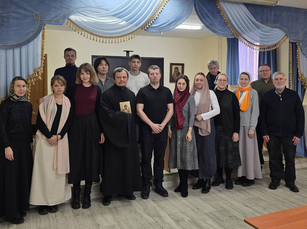 В Актобе состоялась встреча Духовно-Просветительского Центра «Истина» с чтением и разбором Евангелия