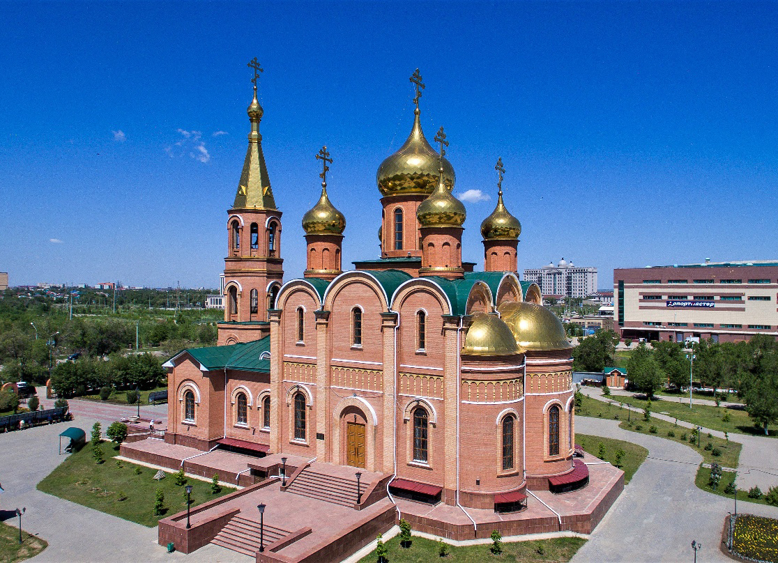Управляющий Актюбинской и Кызылординской епархии возглавил вснощное бдение накануне главного престольного праздника собора